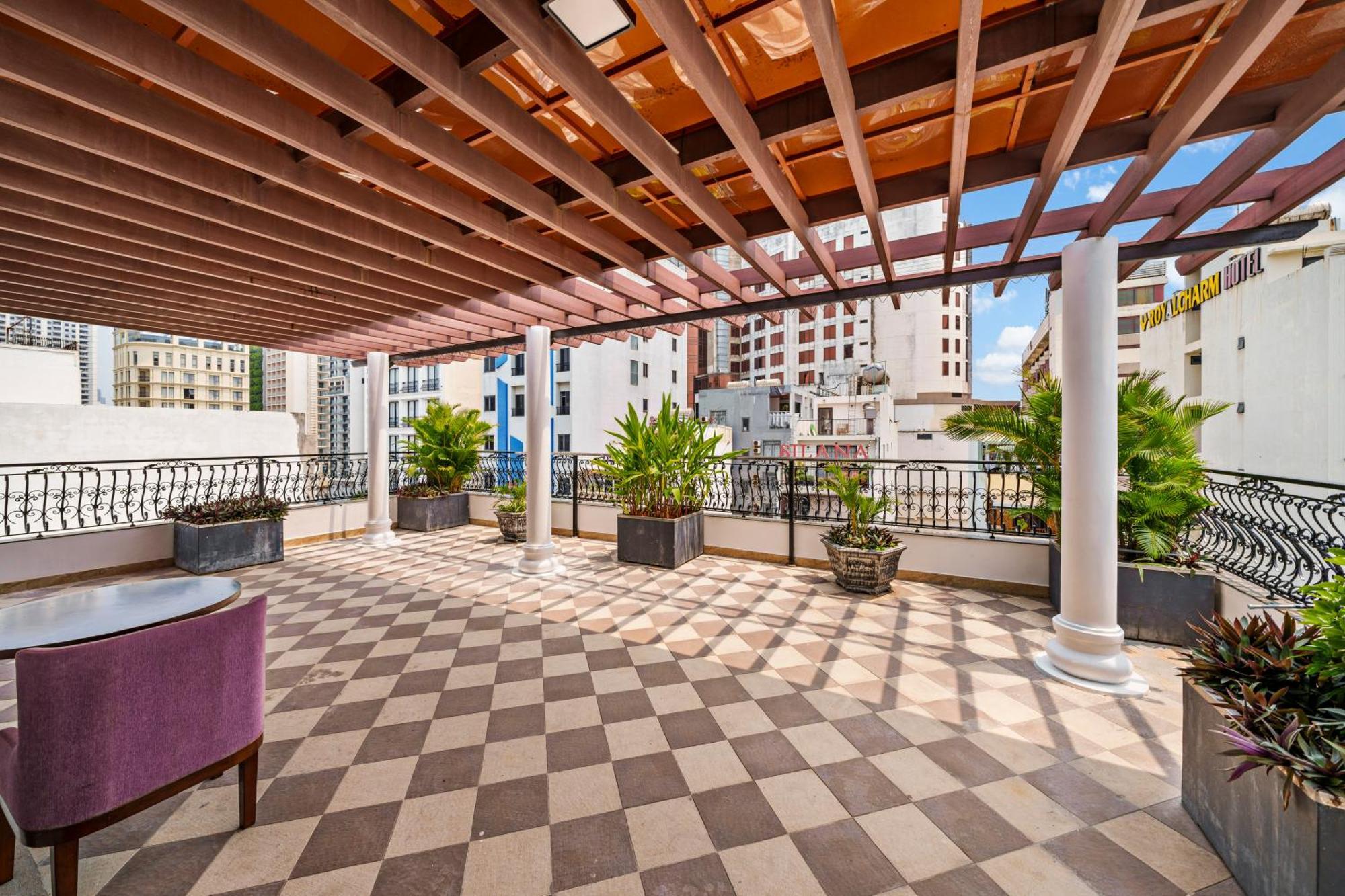 Palazzo Luxury Hotel Da Nang Exterior foto