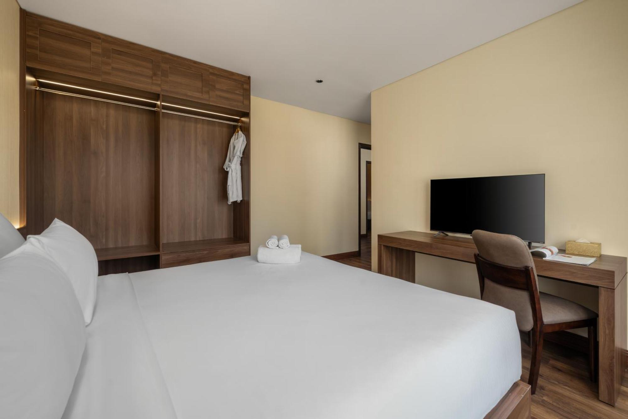 Palazzo Luxury Hotel Da Nang Exterior foto