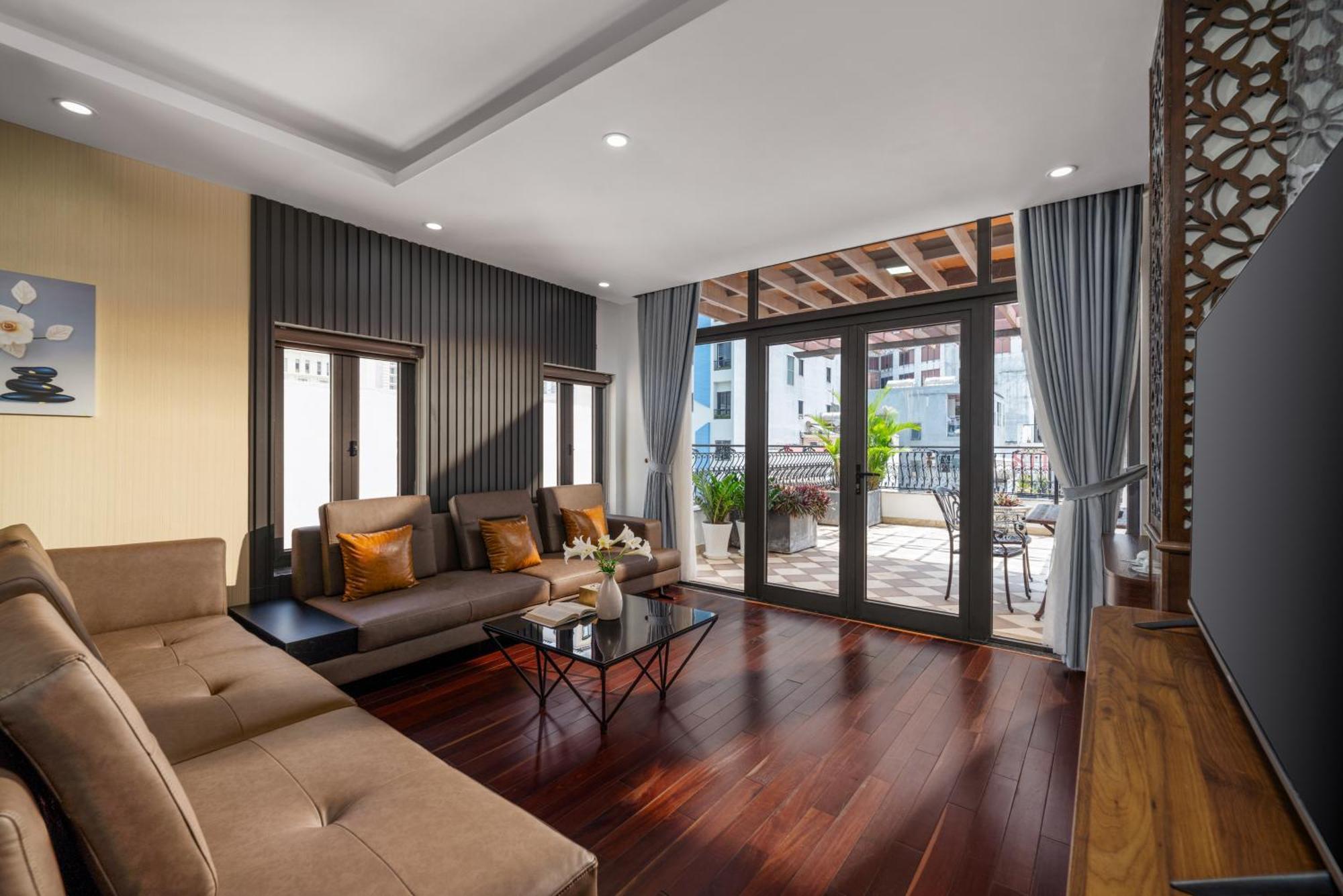 Palazzo Luxury Hotel Da Nang Exterior foto